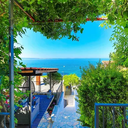 B&r, Beach Studio Apartamento